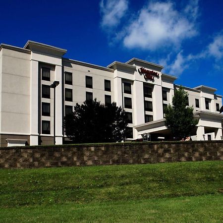 Hampton Inn Істон Екстер'єр фото