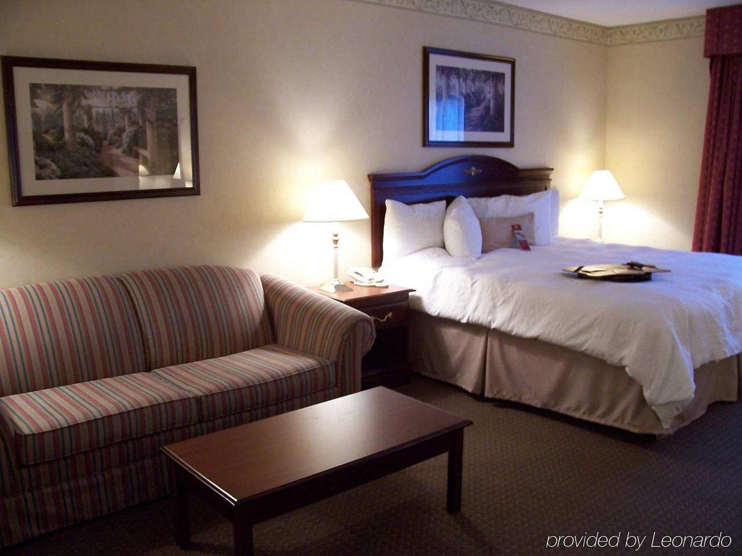 Hampton Inn Істон Номер фото